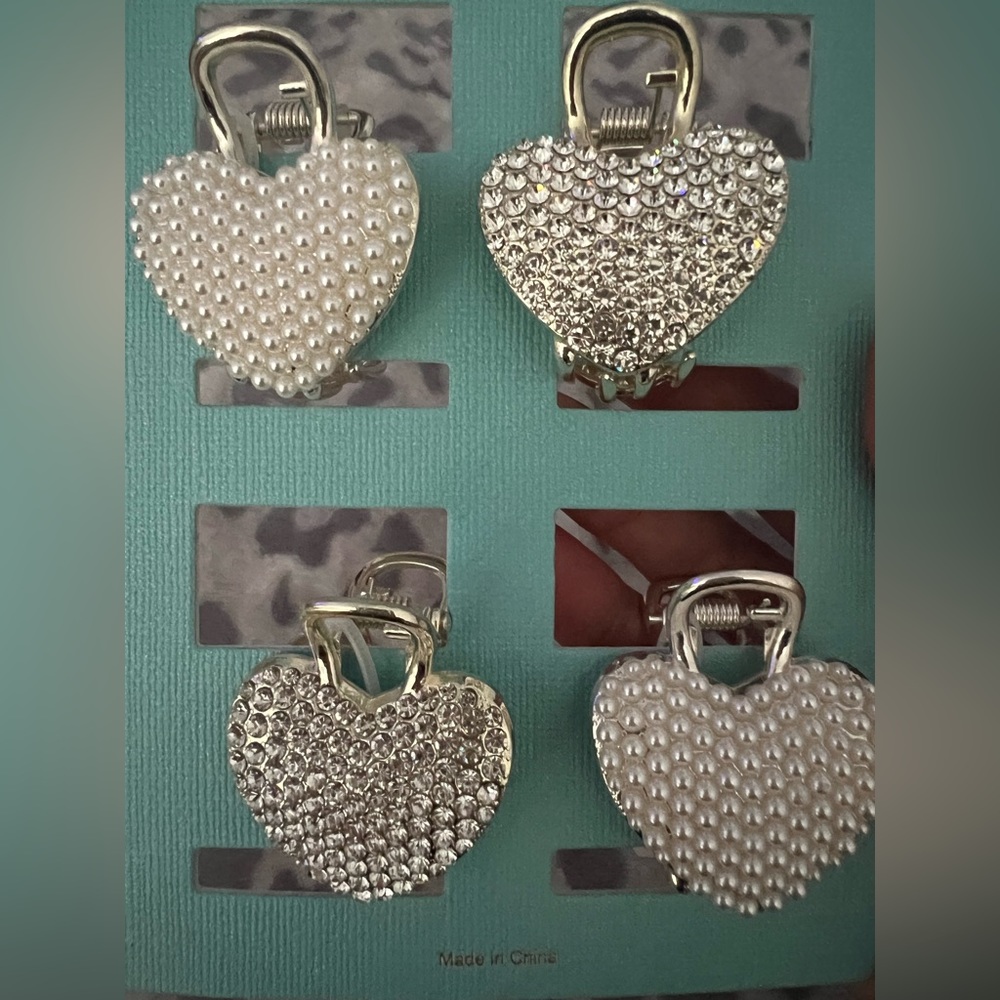 New Heart Shaped Faux Pearl and Rhinestone Claw Clips